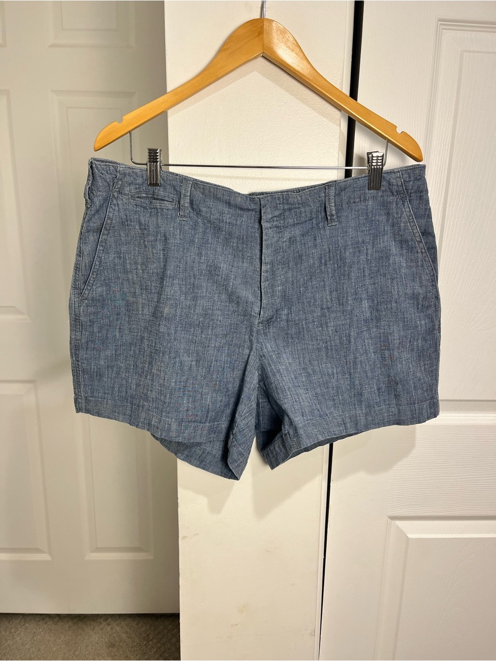 Lands End Mid-Rise Chambray Shorts 16W Pockets Classic Casual  Vacation Cotton